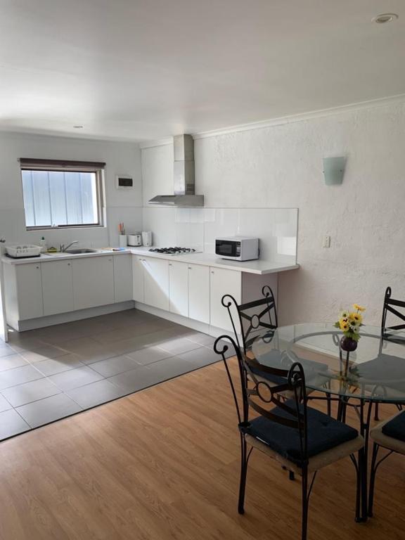 Adelaide Holiday Homes Екстериор снимка