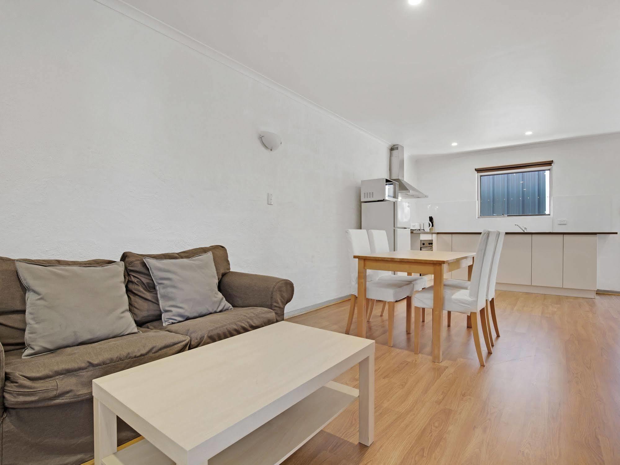 Adelaide Holiday Homes Екстериор снимка