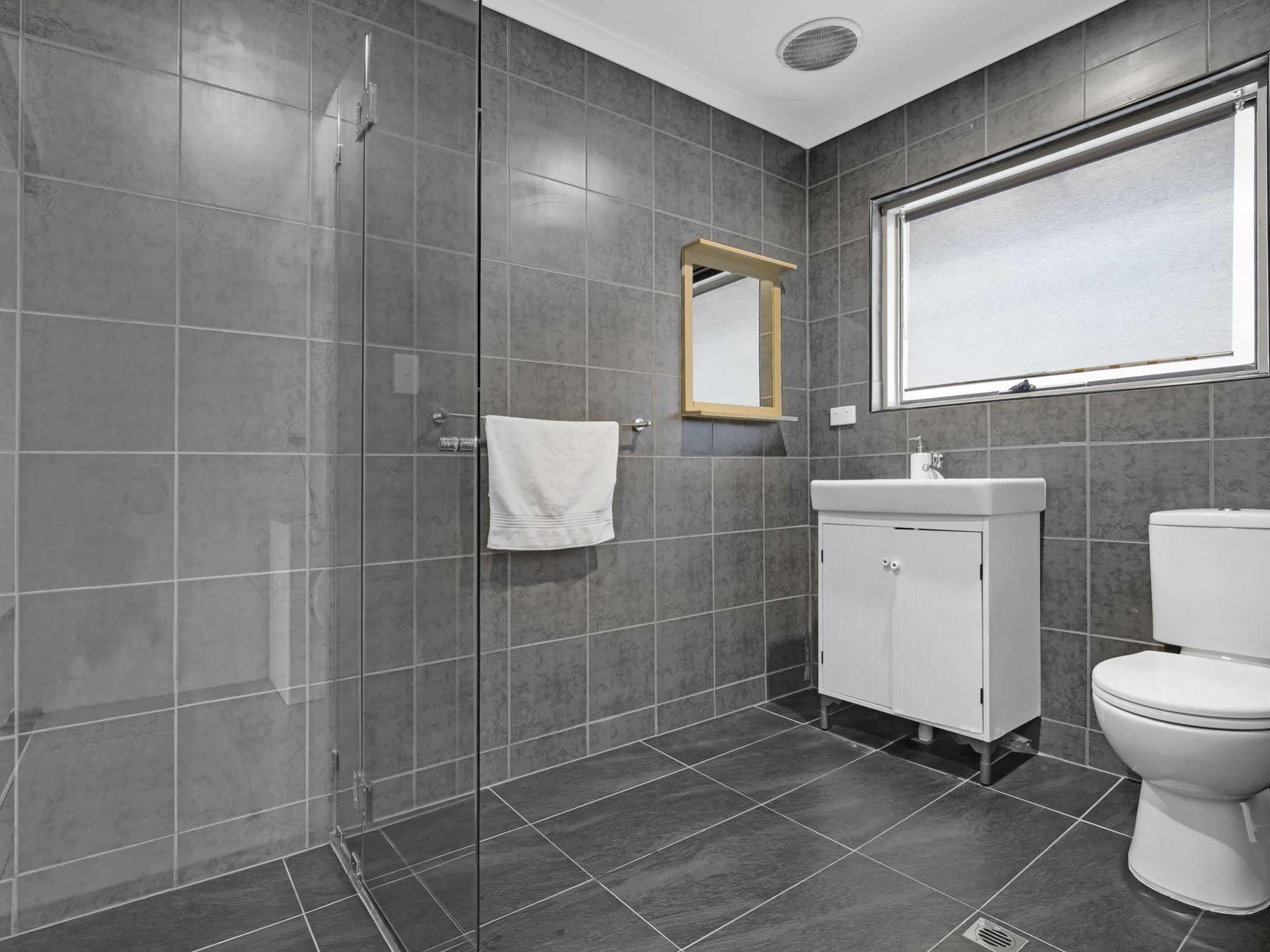 Adelaide Holiday Homes Екстериор снимка